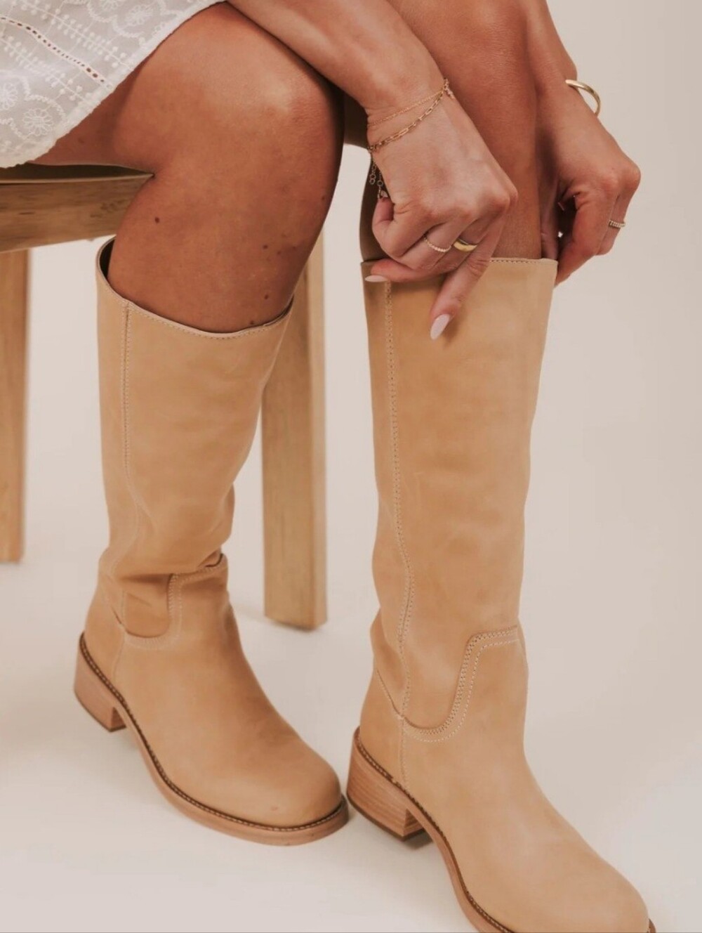Steve Madden Knee High Boots 5.5 Tan Leather Riggs Biker Chunky Pull On New $200 - Picture 6 of 17